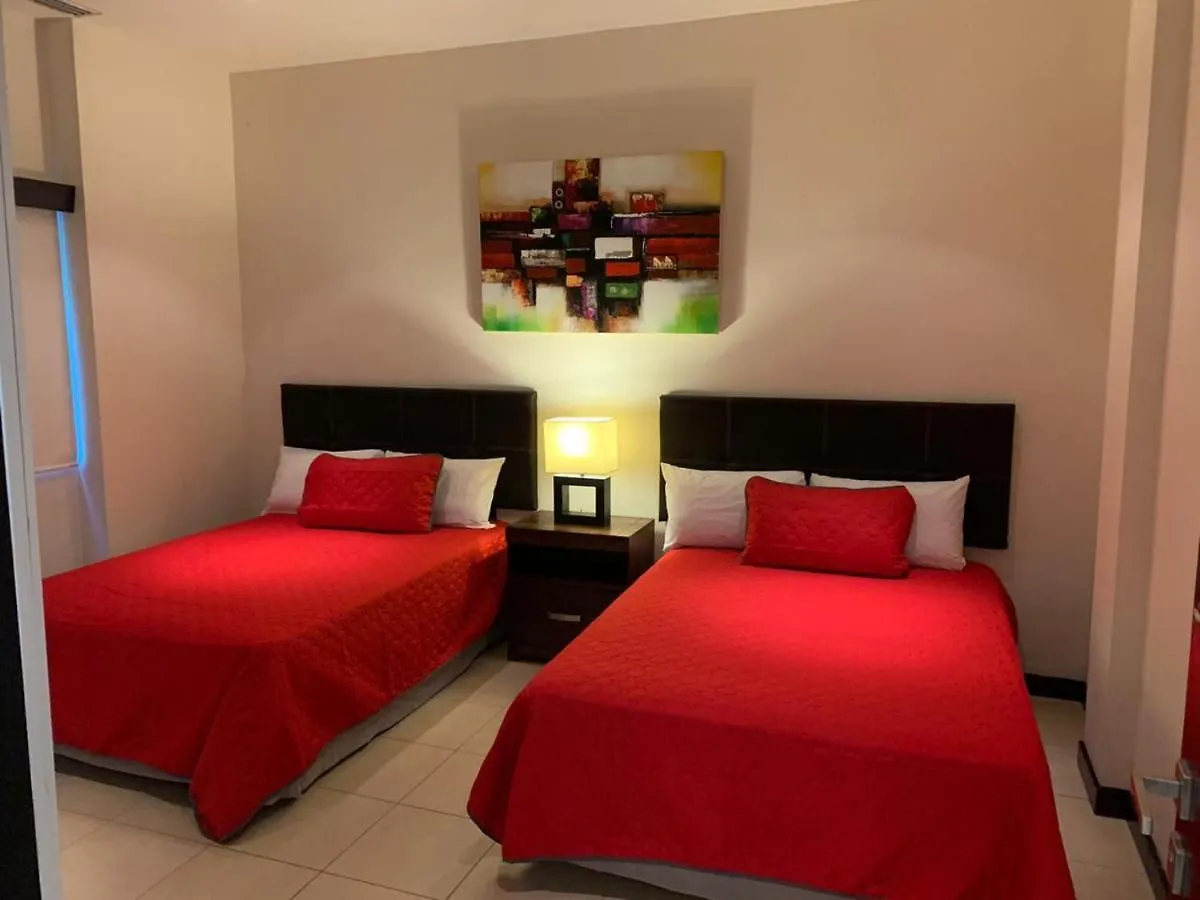 Hotel San Pedro Hotel, 5Ta Avenida Playa del Carmen
