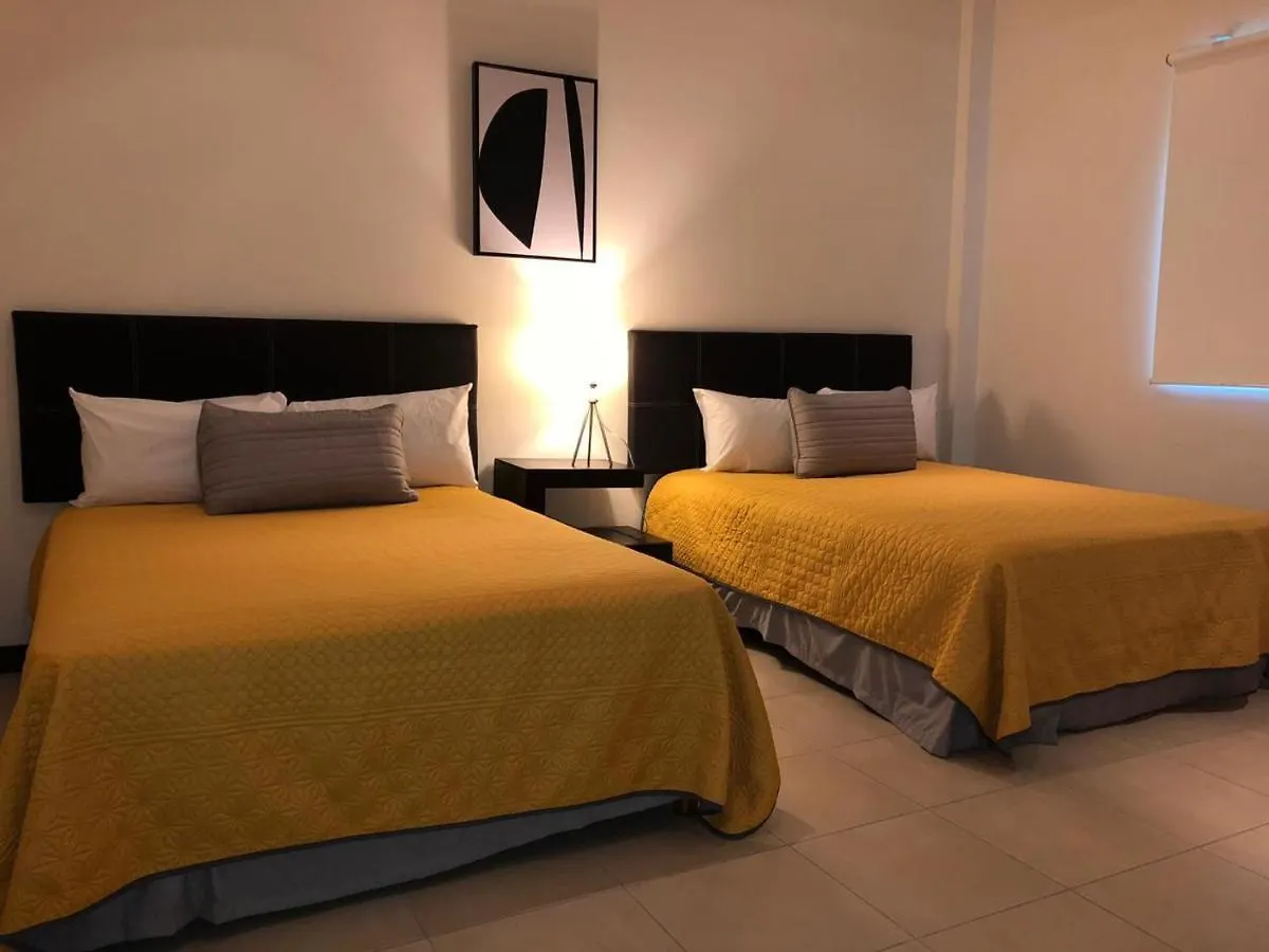 San Pedro Hotel, 5ta Avenida Playa del Carmen 3*,  México